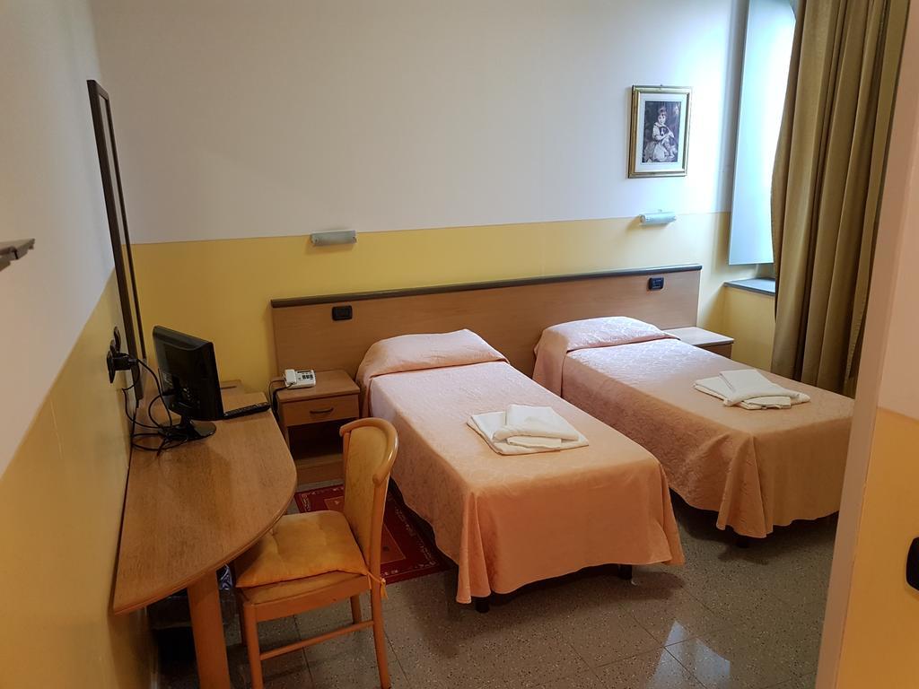 Master Hotel Castelvetro Piacentino Kültér fotó